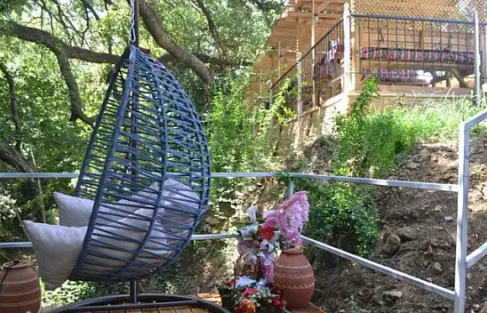 'Kırmızı Beyaz Et Restaurant' Misafirlerini Bekliyor