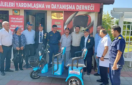 Kıvrak Motor'dan Gaziler Derneği'ne elektrikli motosiklet