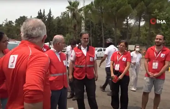 Kızılay Başkanı Kınık, Marmaris'te Koordinasyon Merkezi'nde incelemelerde bulundu