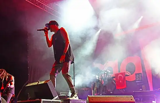 Manga'dan Fethiye'de muhteşem konser