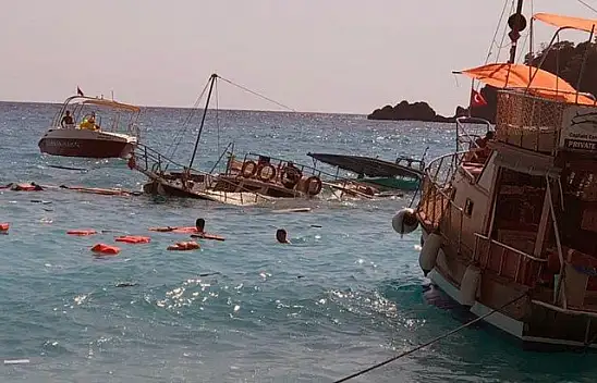Ölüdeniz açıklarında batan teknedeki tüm yolcular kurtarıldı, 2 yaşındaki çocuk hayatını kaybetti