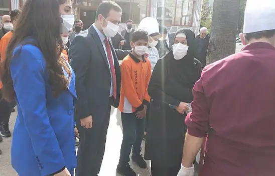 Şehit Öğretmenlere Lokma