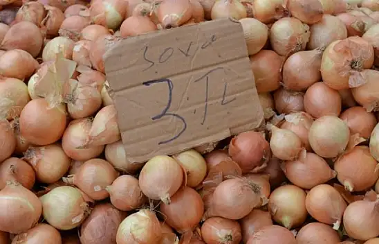 Ürünler bollaştı, fiyatlar düştü