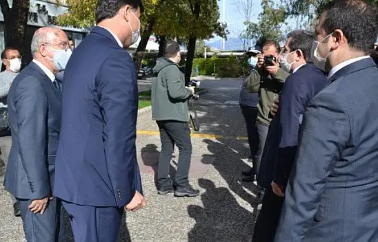 Vali Tavlı Fethiye'de ziyaretlerde bulundu