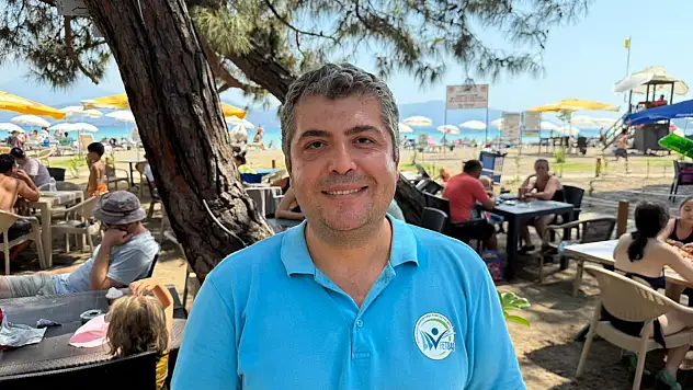 Akmaz Halk Plajı Yaz Boyu Yoğun İlgi Görüyor