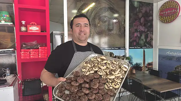 Anteplioğlu Tatlı Dünyası'nda kuru pastalar satışta