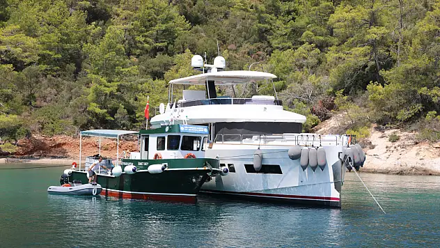 Başkan Aras 'Masmavi Denizlerimizin Temiz Kalması İçin Çalışıyoruz