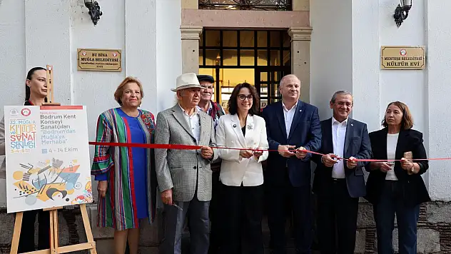 'Bodrum'un Sanatı Menteşe'de: 'Merhaba' Sergisi Şerefliler Evi'nde Açıldı'