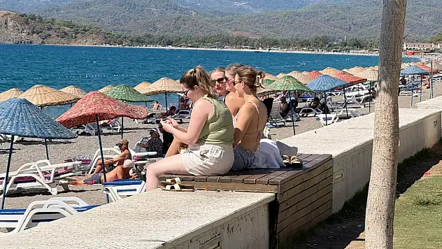 Çalış Plajı ilgi görmeye devam ediyor