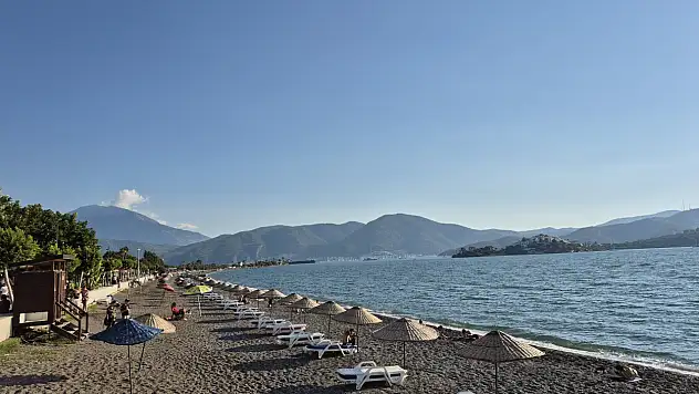 Çalış Plajı'nda Deniz Sezonu Bitmeye Yaklaştı