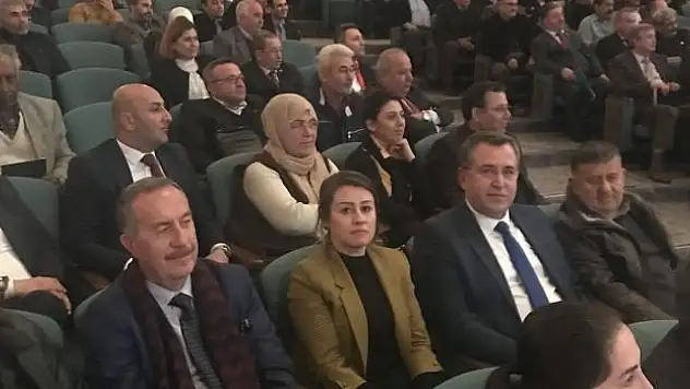 ÇIRALI, BABADAĞ VE KAYA KÖY SORUNLARINI BAKAN PAKDEMİRLİ'YE İLETTİ