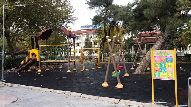 Çocuk hakları, büyükşehir parklarında hayat buluyor