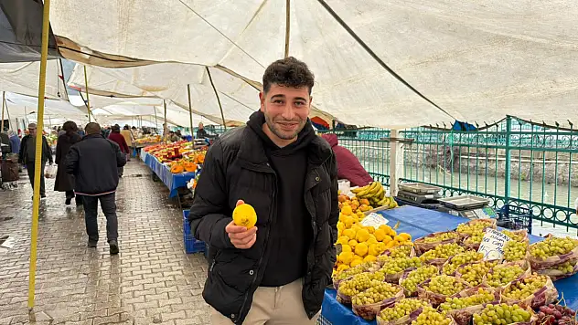 Cuma Pazarı'nda ayva rekora koşuyor