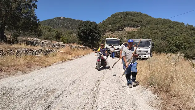 Fethiye Belediyesi yol çalışmalarını sürdürüyor