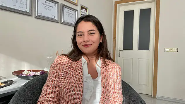 Fethiye'de Psikolog Aksoy'dan zorbalıkla mücadelede 'Güvenli İletişim' vurgusu