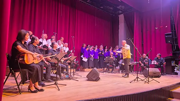 Fethiye'de 'Ustaların Dilinden' Konseri Düzenlendi