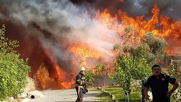 Fethiye'deki Orman Yangını Kontrol Altına Alındı