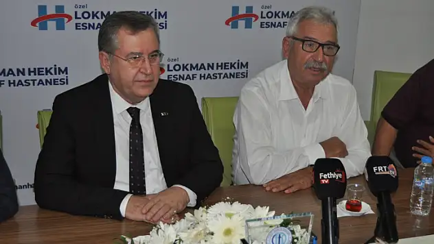 FTSO'dan Lokman Hekim Esnaf Hastanesi'ne anlamlı plaket