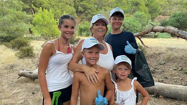 Kayaköy'de 7 Yıldır Çevre İçin Gönüllü Temizlik Yapıyor