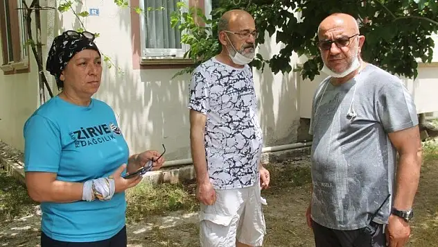 Kayıp Dağcı İçin Meraklı Bekleyiş   