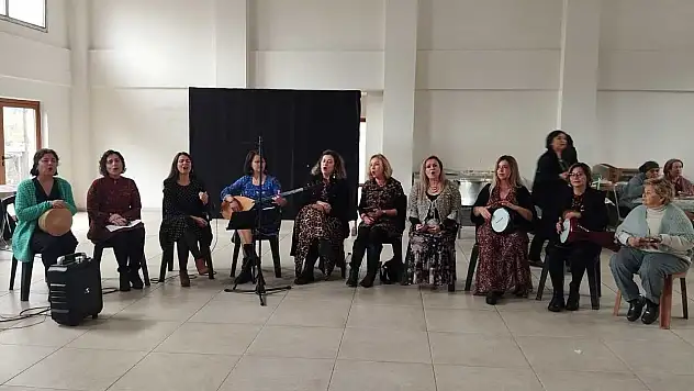 Kursiyerler Türkülerle Kaynaştı