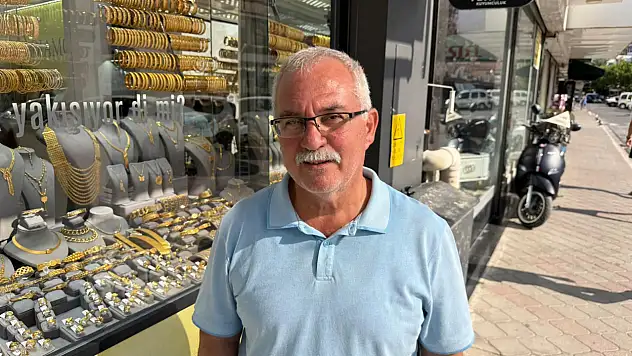 Kuyumcu Salih Ulutürk: 'Altın Genel Olarak Yükseliş Trendinde'