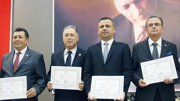 Listede dikkat çeken ayrıntı dört milletvekili listenin dışında kaldı