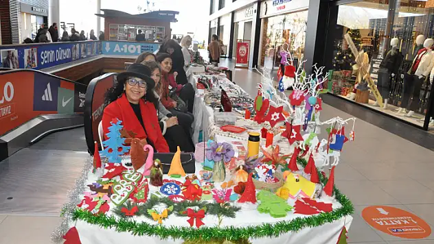 Menteşe Belediyesi Tarafından Yılsonu Sergisi Düzenlendi