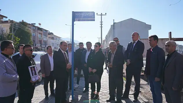 Merhum Hasan Şimşek'in İsmi Caddeye Verildi