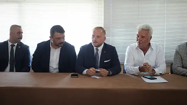 MHP İl Başkanı Milas'ta Muhtarlarla Buluştu