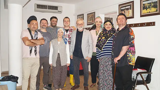 Müfit Kayacan, Sanatseverlerle 'Aşk Grevi'nde Buluştu