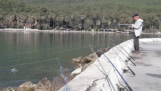 MUĞLA'DA OLTA BALIKÇILIĞI ALANLARI DIŞINDA AVLANMAK YASAK