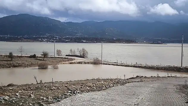 Muğla Milletvekili Yakup Otgöz 'Seydikemer sel felaketinin en ağır yükünü taşıdı'