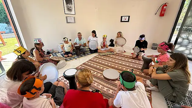 Niyazi Mete Otizm Parkı'nda Çocuklar Ritim Ve Müzikle Buluştu