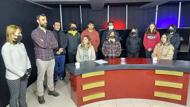 Öğrencilerden SED Medya'ya ziyaret