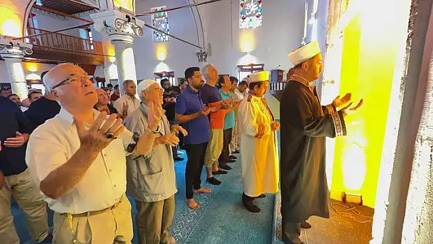 Su krizi için yağmur duası