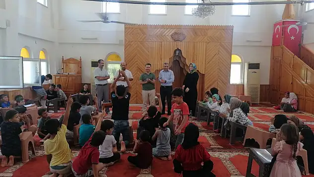 Yaz Kur'an Kurslarına Ziyaret ve Aşure İkramı