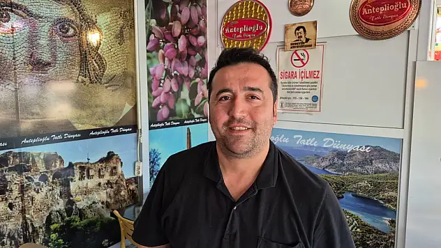 Yılbaşı tatlı telaşı Anteplioğlu Tatlı Dünyası'nda: Taze ve kaliteli pastalar tezgahta