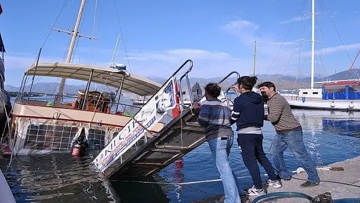 800 Bin Liralık Tekne Battı