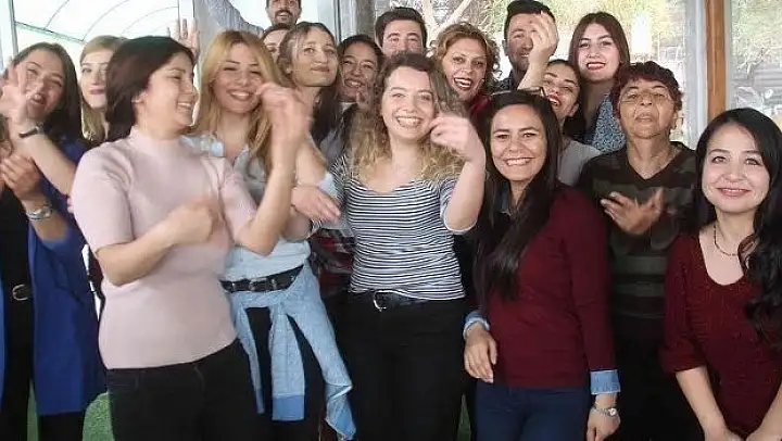 Altı Nokta Dostlarına Teşekkür Etti