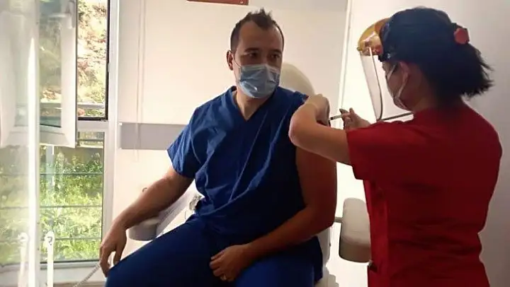 Datça'da Kovid-19 aşılamaları başladı