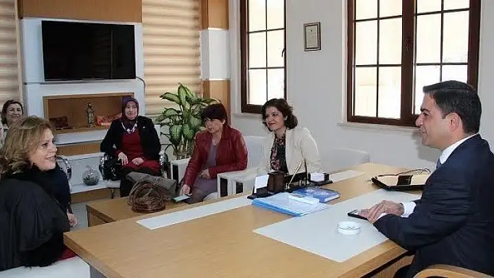 Kadın Meclisi Yapalıal'ı Ziyaret Etti