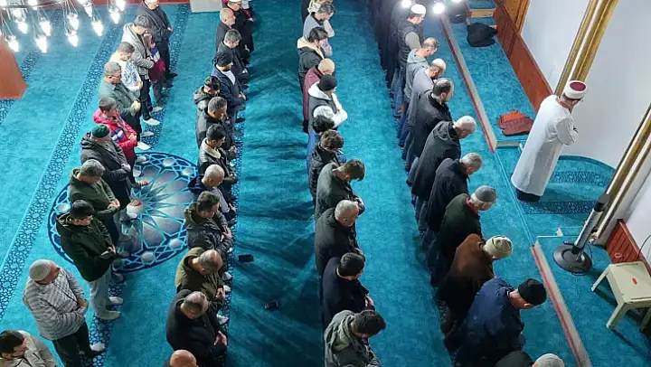 Köyceğiz'de Regaib Kandili İhya Edildi