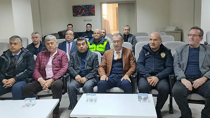 Muğla'da Yolcu Otobüslerinde Emniyet Kemeri Kullanımı Hakkında Toplantı Yapıldı