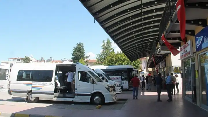 Otogarda Hareketlilik Yaşandı 