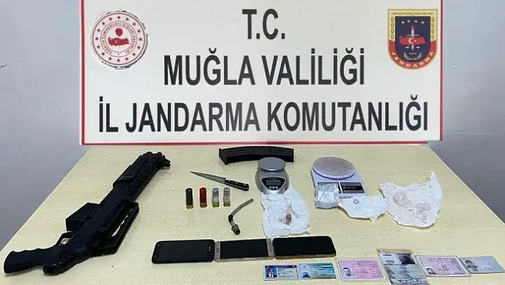 Seydikemer'de Jandarmadan Uyuşturucu Operasyonu