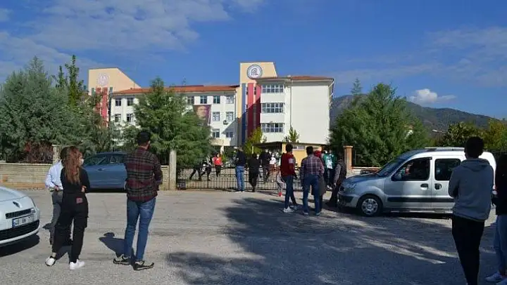 Sınava 3 bin 500 aday katıldı