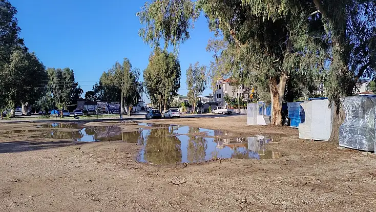 Fethiye Çalış’ta düzensiz karavan parkına zabıta müdahalesi sürüyor