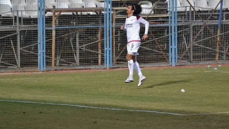 100. golünü atarak 'Dalya' dedi