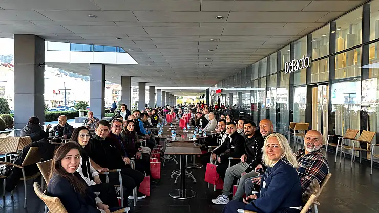 12 Aralık Mağazacılar Günü Kutlandı